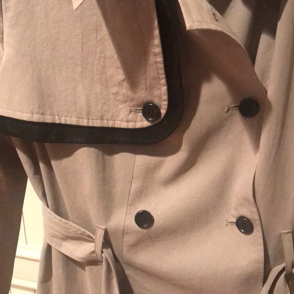 Elizabeth and James barely worn trench coat! - Picture 3 of 5